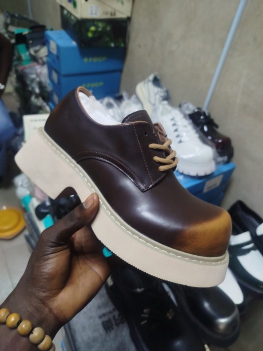 Women's Vintage Burnished Platform Oxfords